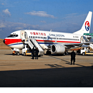 郑州机场物流航空快运业稳步发展的原因是什么？
